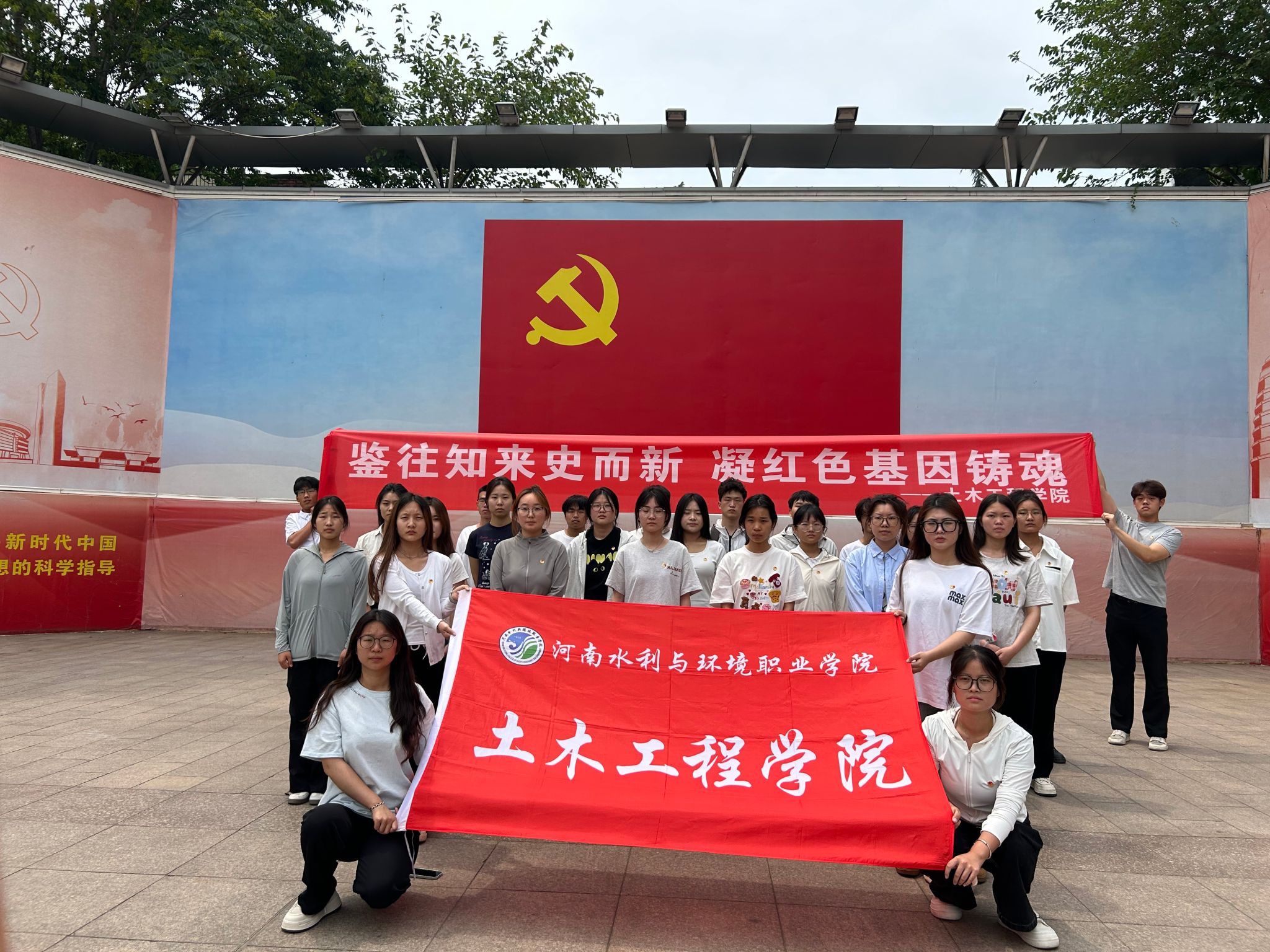 谈球吧体育官网