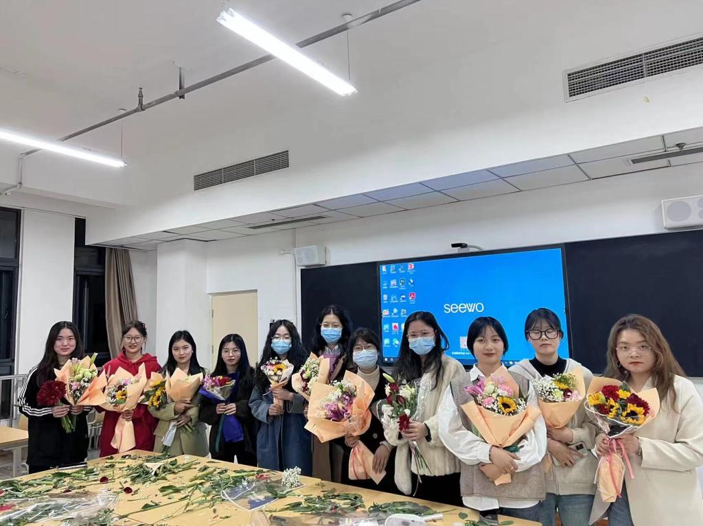 谈球吧体育官网