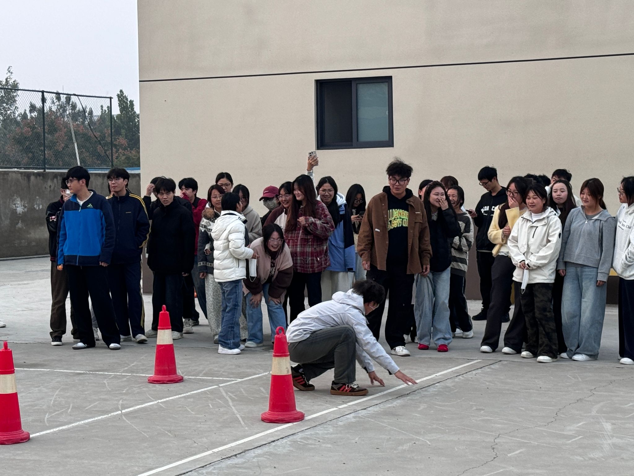 谈球吧体育官网