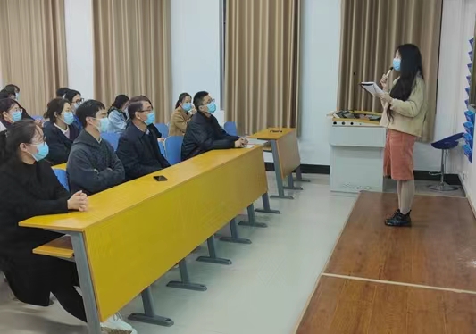 谈球吧体育官网