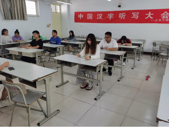 谈球吧体育官网