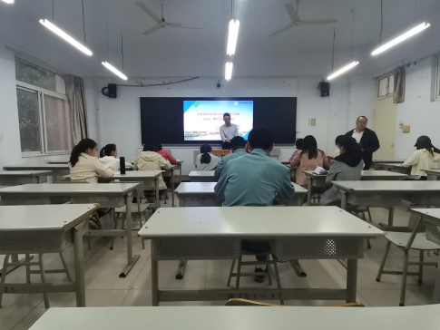 谈球吧体育官网