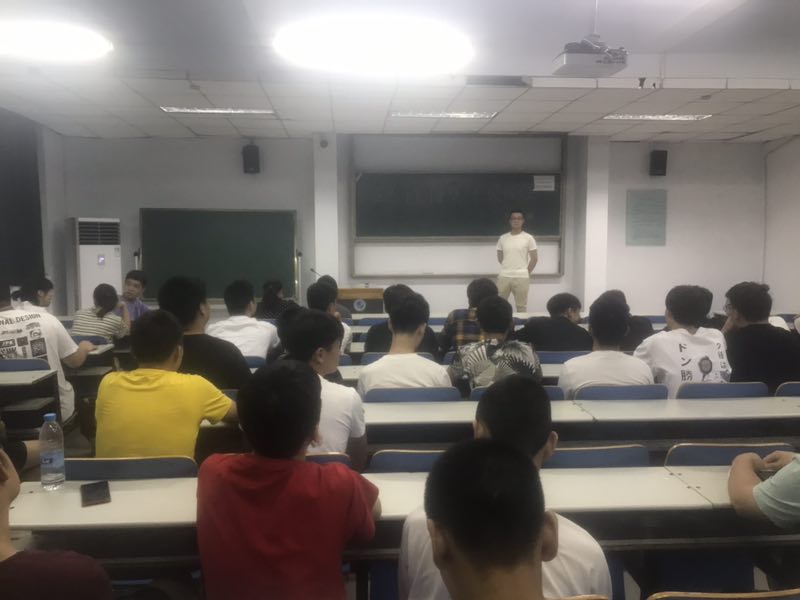 谈球吧体育官网