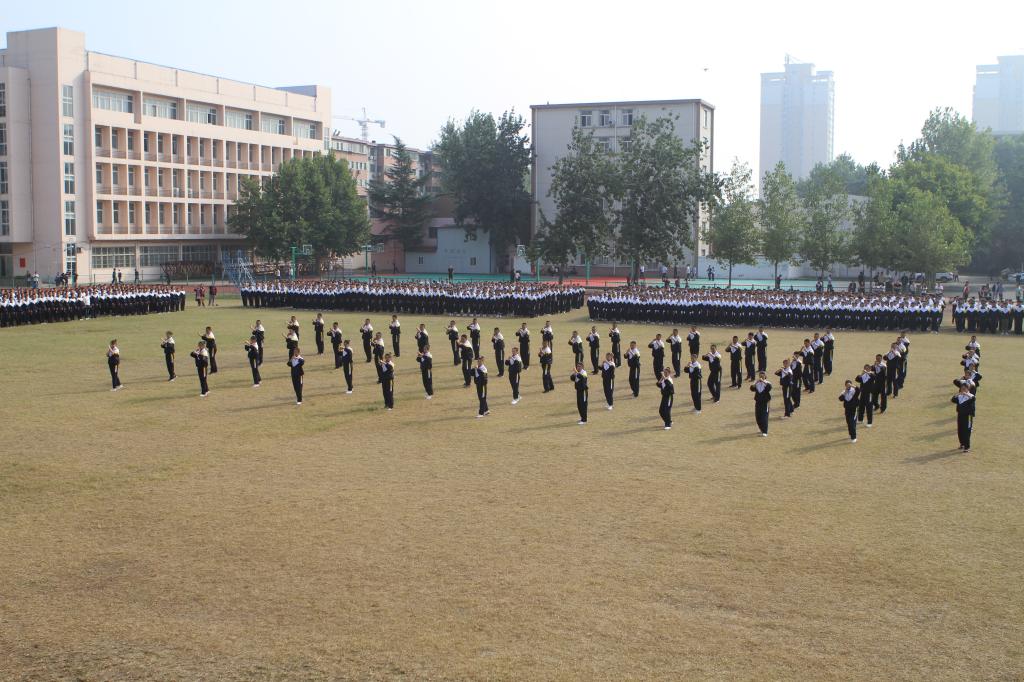 谈球吧体育官网