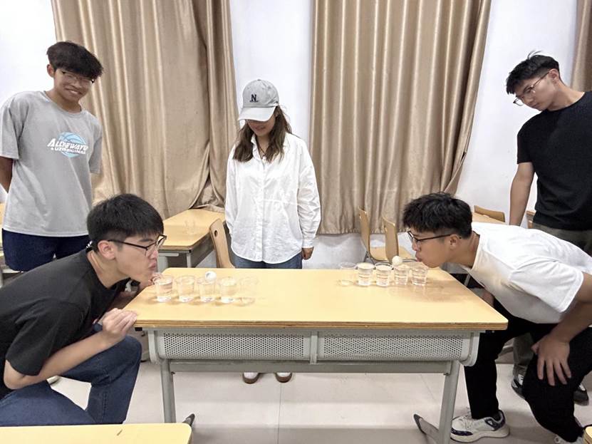 谈球吧体育官网