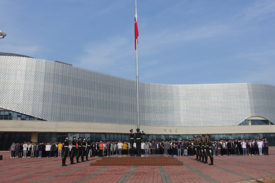 谈球吧体育官网