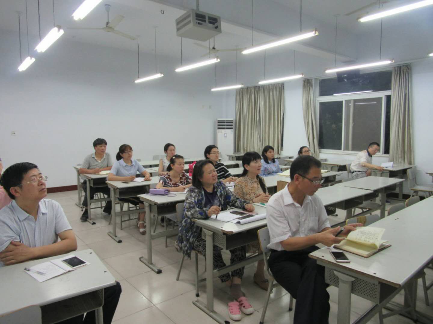 谈球吧体育官网
