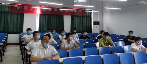 谈球吧体育官网
