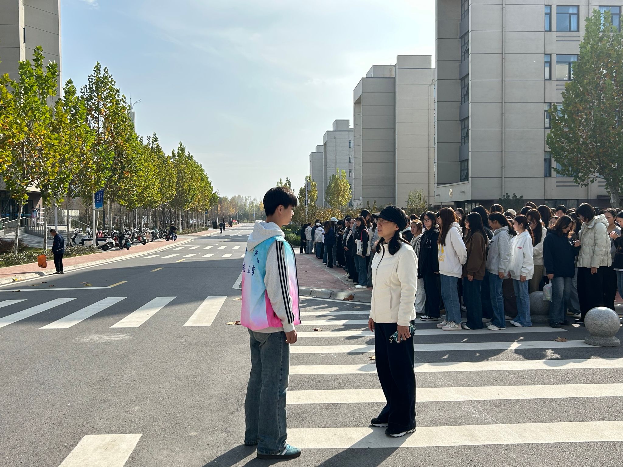 谈球吧体育官网