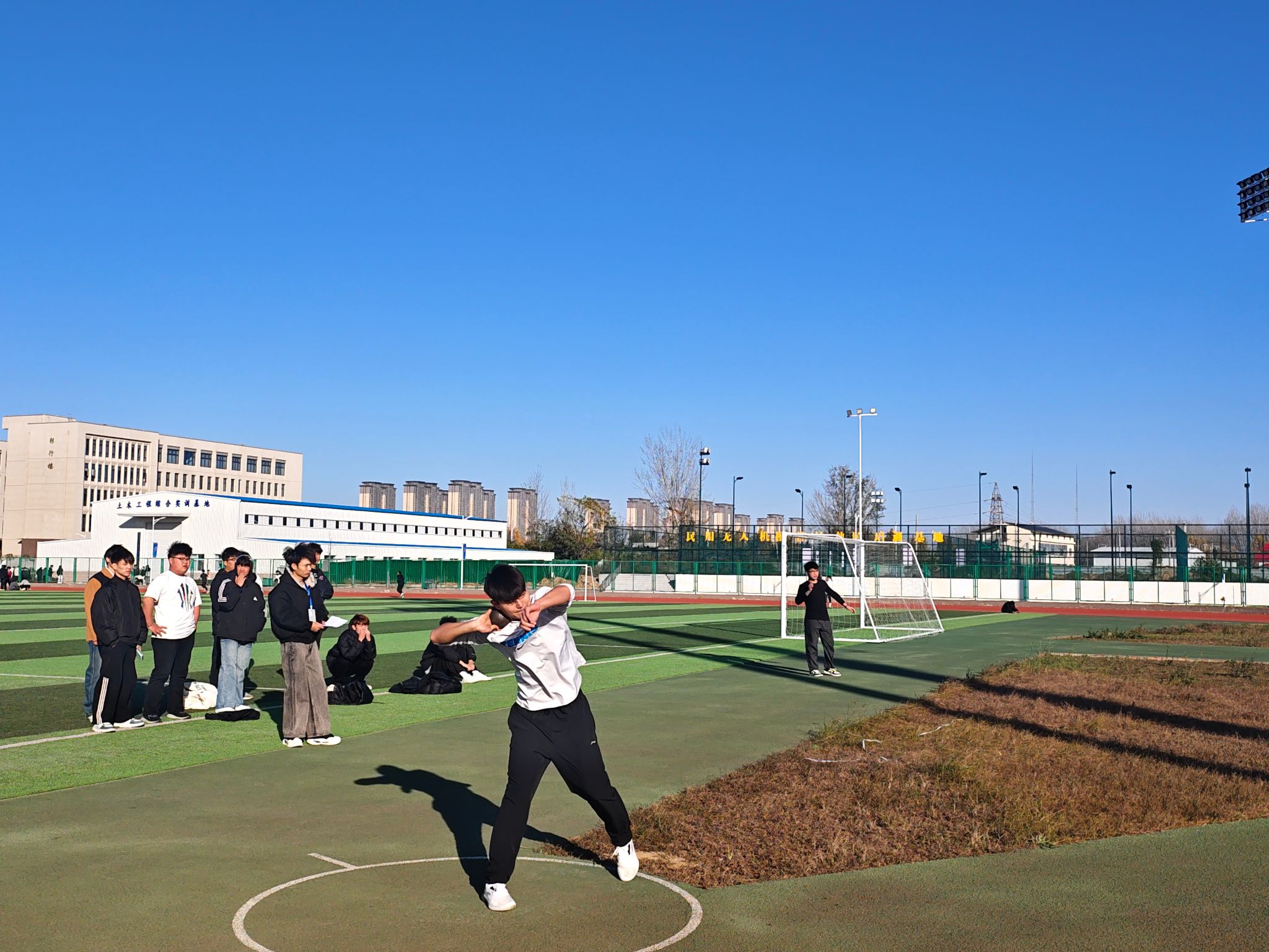 谈球吧体育官网