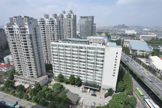 谈球吧体育官网